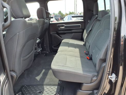 Used 2019 RAM 1500 Big Horn AWD/4WD image 13