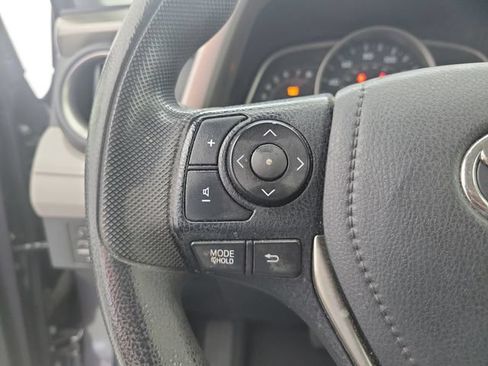 Used 2014 Toyota RAV4 LE FWD image 23