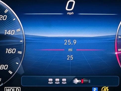 New 2026 Mercedes-Benz GLC 43 AMG 4MATIC image 35