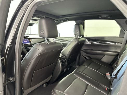 Used 2023 Cadillac XT5 Premium Luxury w/ Technology Package FWD image 24