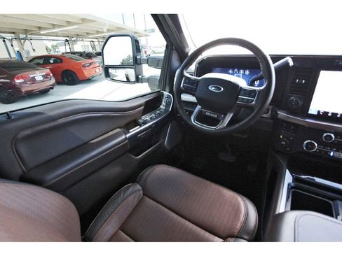 Used 2024 Ford F350 King Ranch w/ FX4 Off-Road Package AWD/4WD image 11