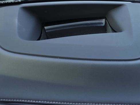 Certified 2024 BMW X5 xDrive40i w/ Premium Package image 29