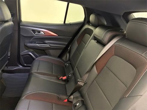 Used 2024 Chevrolet Equinox EV RS image 18