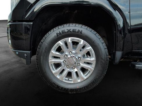 Used 2020 GMC Sierra 3500 Denali w/ Denali Ultimate Package AWD/4WD image 9