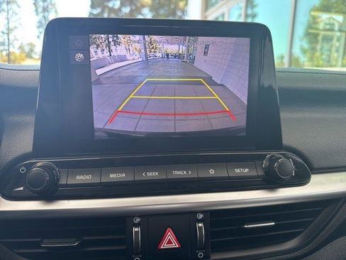 Used 2022 Kia Forte LXS image 20