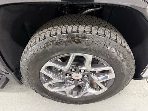 New 2026 GMC Sierra 1500 SLT w/ SLT Premium Plus Package image 4