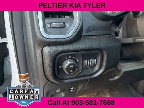 Used 2022 RAM 1500 Laramie w/ Sport Appearance Package image 18