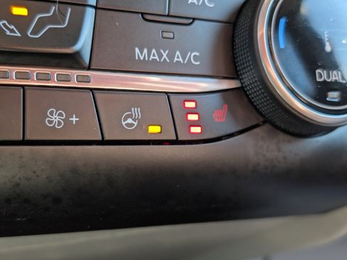 Used 2023 Ford Escape Active image 4