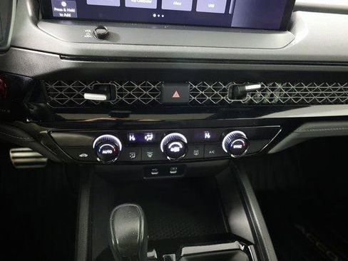 Used 2023 Honda Accord Sport image 17