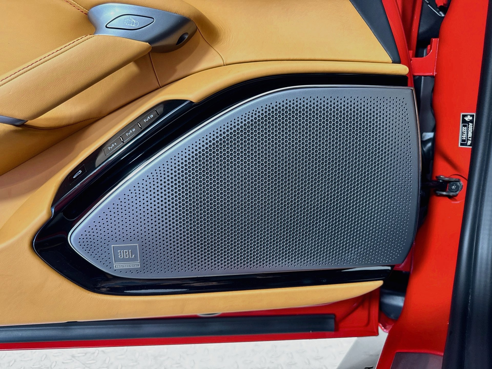 Certified 2024 Ferrari Roma Spider RWD image 17