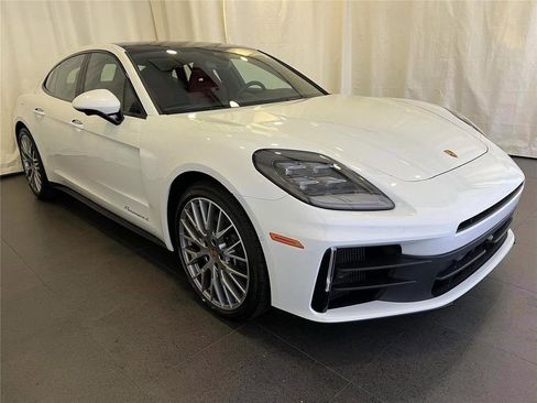 New 2026 Porsche Panamera 4 image 7