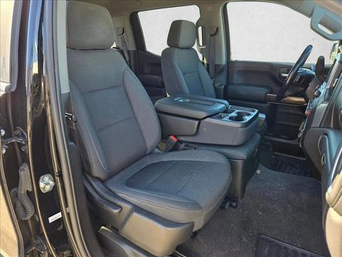 Used 2020 Chevrolet Silverado 1500 LT w/ Texas Edition image 17