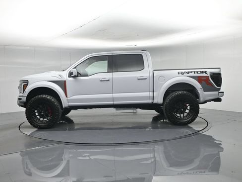 Used 2025 Ford F150 Raptor w/ Equipment Group 803A Raptor R AWD/4WD image 33