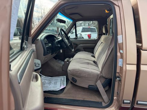 Used 1994 Ford F150 XL image 10