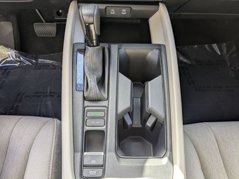 Used 2023 Honda Accord EX image 11