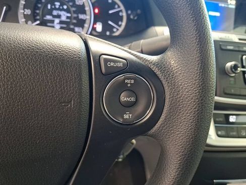 Used 2013 Honda Accord LX image 23