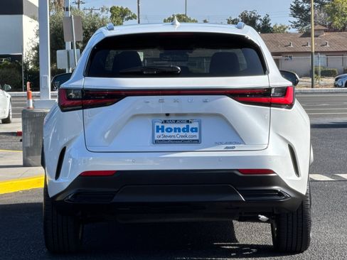 Used 2025 Lexus NX 450h+ AWD w/ Towing Package (2000 Lbs) image 10