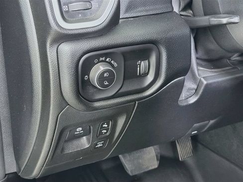 Used 2020 RAM 1500 Lone Star AWD/4WD image 13