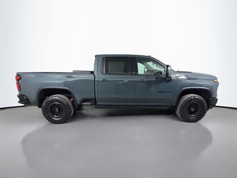 Used 2025 Chevrolet Silverado 2500 LTZ w/ Trail Boss Package AWD/4WD image 5
