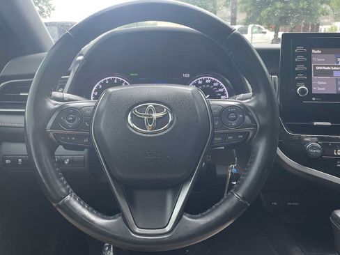 Used 2021 Toyota Camry SE w/ Cold Weather Package AWD/4WD image 14