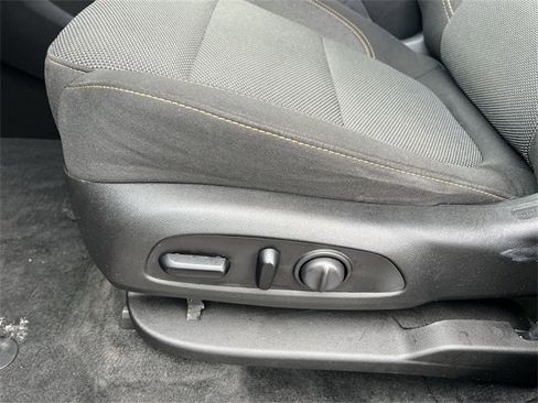 Certified 2020 Chevrolet Traverse LT w/ LPO, Floor Liner Package image 14