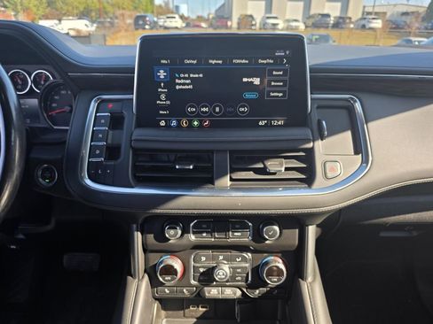 Used 2021 Chevrolet Tahoe Z71 image 24