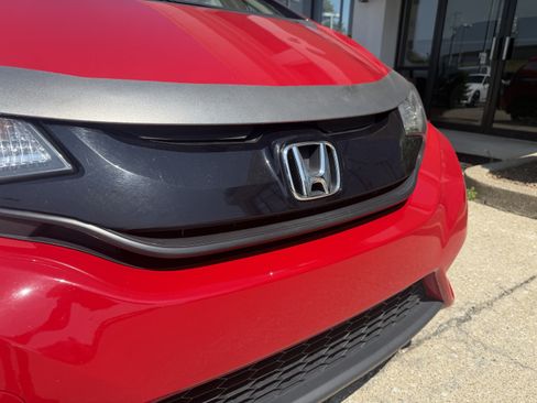 Used 2017 Honda Fit LX image 19