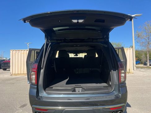 Used 2021 Chevrolet Suburban High Country image 45