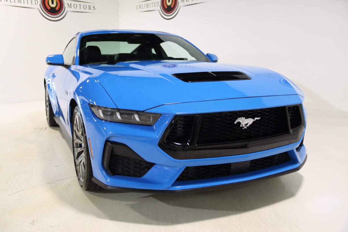 Used 2024 Ford Mustang GT Premium RWD image 25