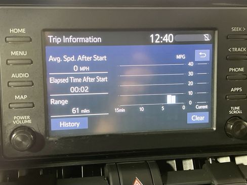 Used 2019 Toyota RAV4 LE FWD image 26
