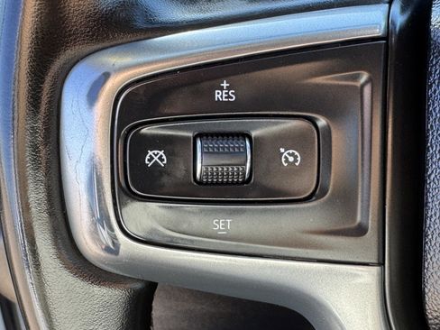 Used 2023 Chevrolet Silverado 2500 LT image 23