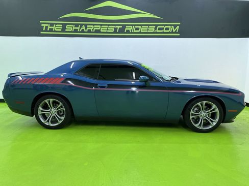 Used 2022 Dodge Challenger GT w/ Plus Package RWD image 11