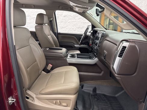 Used 2017 Chevrolet Silverado 1500 LTZ Z71 w/ LTZ Plus Package image 48