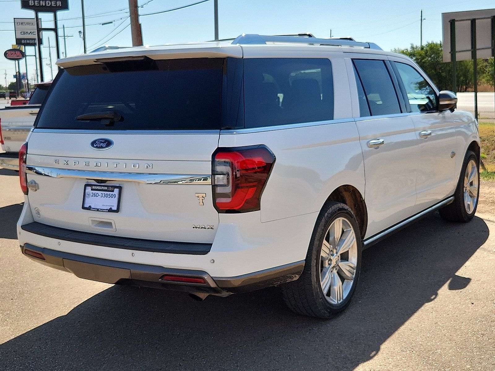 Used 2023 Ford Expedition Max King Ranch AWD/4WD image 3