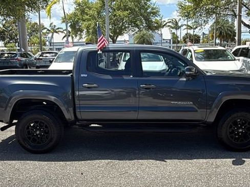 Certified 2022 Toyota Tacoma SR5 w/ Technology Package image 10
