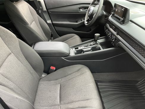 Used 2025 Honda Accord SE image 11