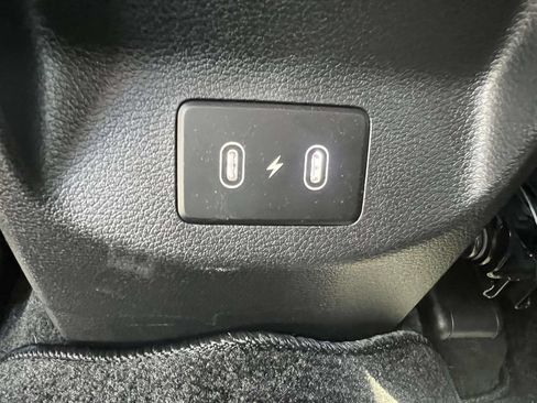 Used 2026 Kia Sportage LX w/ LX Convenience Package AWD/4WD image 12