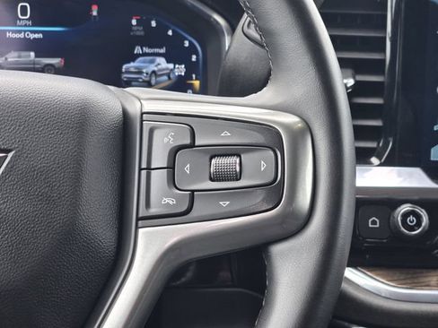Used 2024 Chevrolet Silverado 1500 LT AWD/4WD image 28