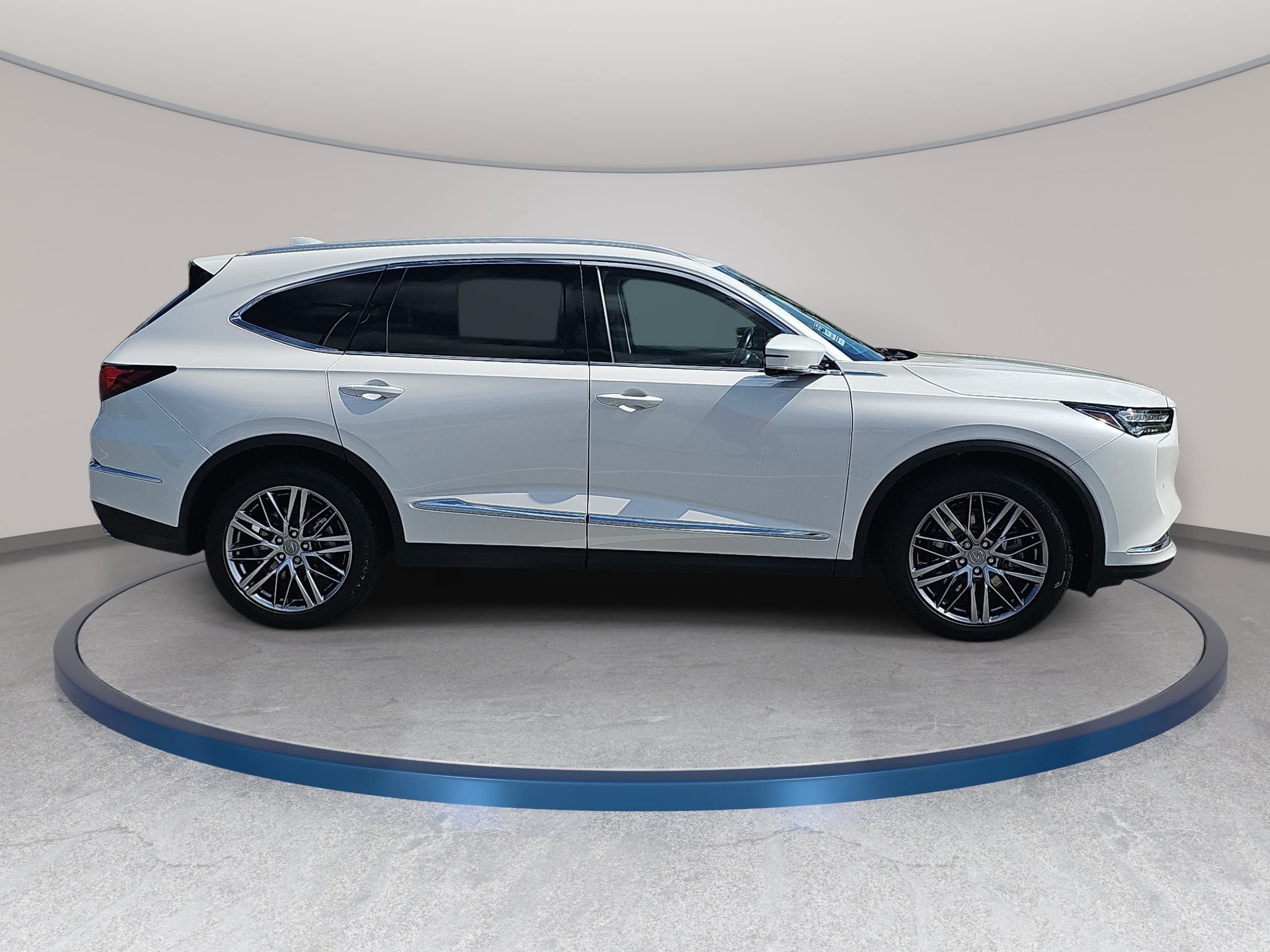 Used 2024 Acura MDX w/ Advance Package AWD/4WD image 4