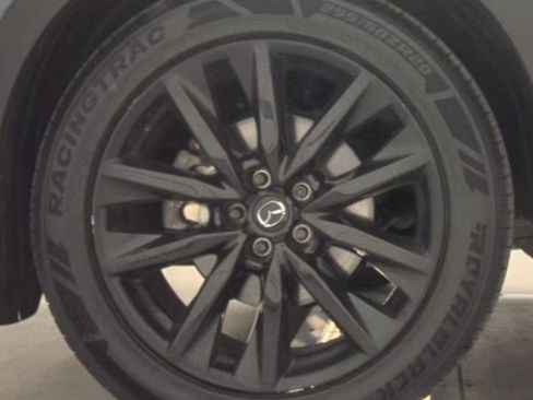 Used 2023 MAZDA CX-9 Carbon Edition image 9