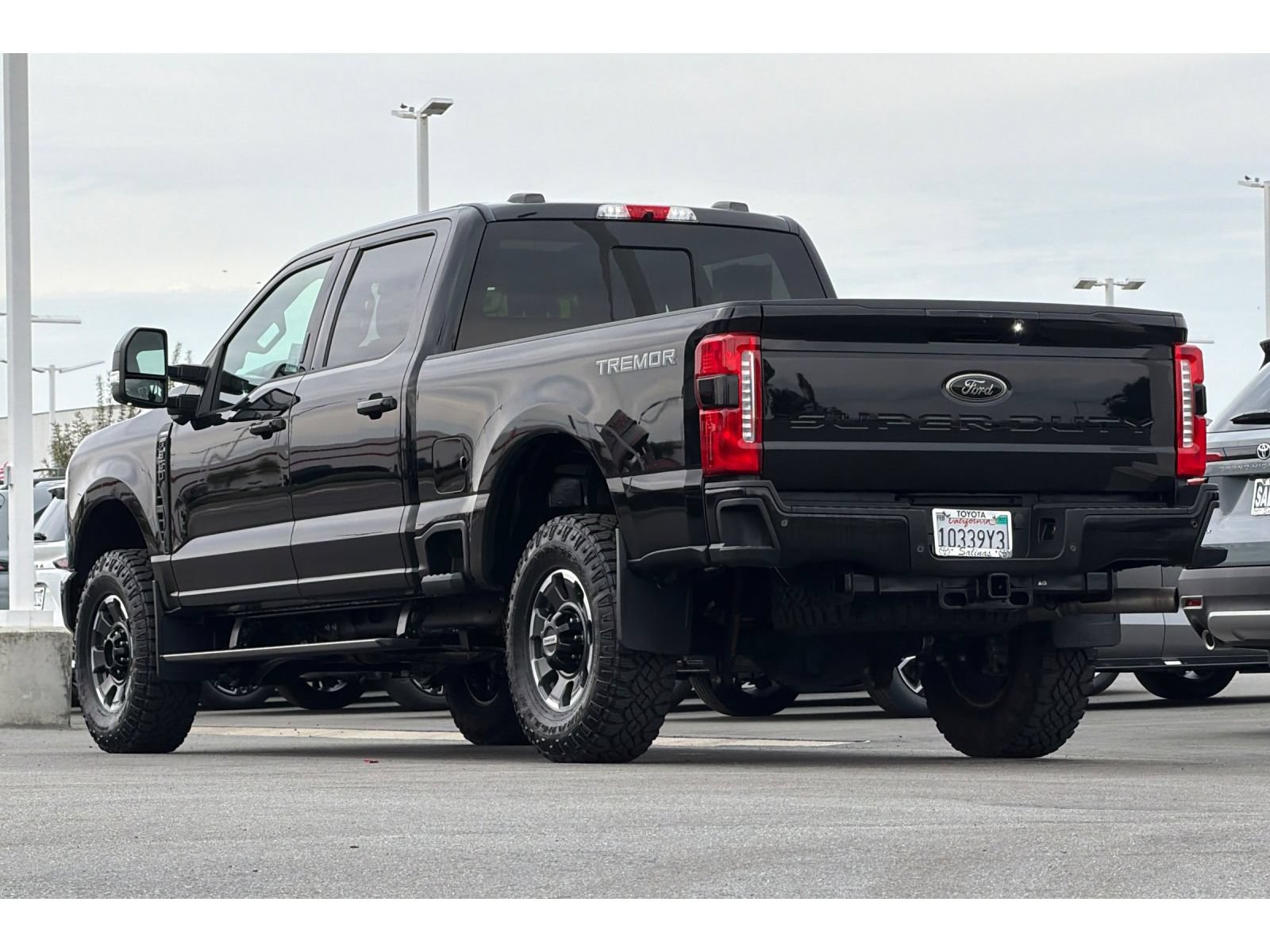 Used 2024 Ford F350 Lariat w/ Lariat Ultimate Package AWD/4WD image 6