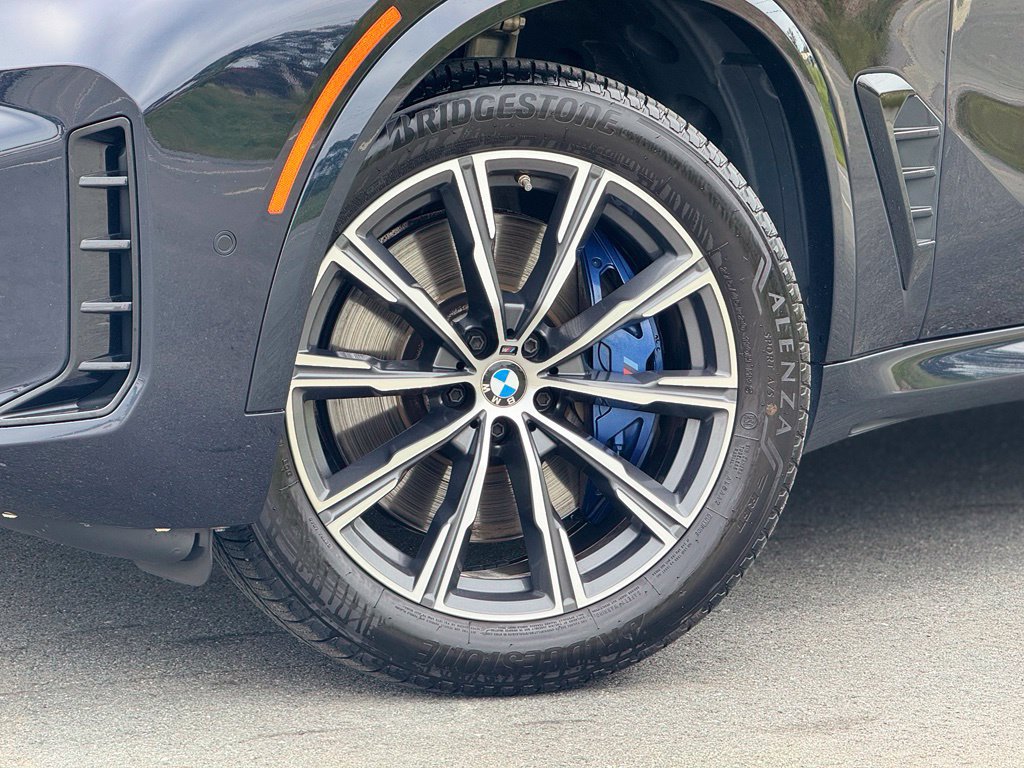 Certified 2024 BMW X5 M60i AWD/4WD image 2