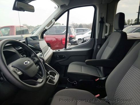 Used 2024 Ford Transit 350 XLT RWD image 22