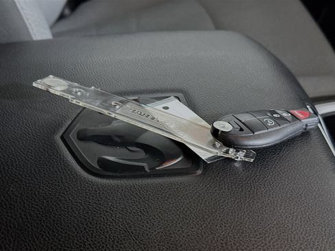 Used 2023 RAM 1500 Classic SLT w/ Trailer & Traction Group image 32