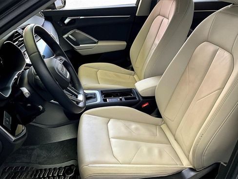 Used 2020 Audi Q3 2.0T Premium Plus w/ Premium Plus Package image 17