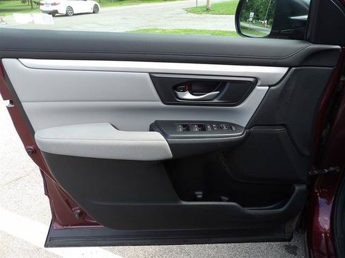 Used 2019 Honda CR-V LX image 11