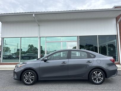 Used 2024 Kia Forte LXS