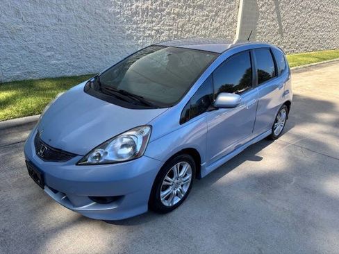 Used 2010 Honda Fit Sport image 2