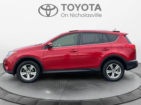 Used 2015 Toyota RAV4 XLE AWD/4WD image 2