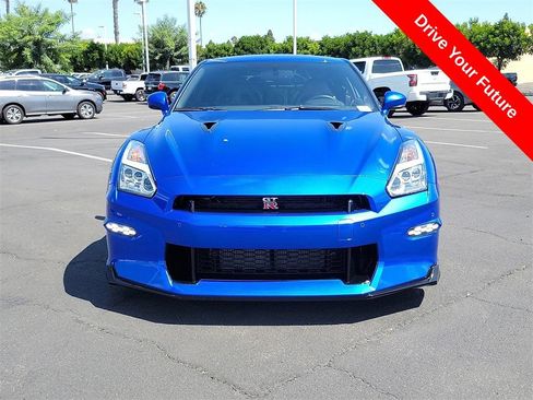 Used 2024 Nissan GT-R Premium w/ Premium Interior Package AWD/4WD image 27